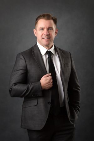 Professional Headshots in Las Vegas Studio