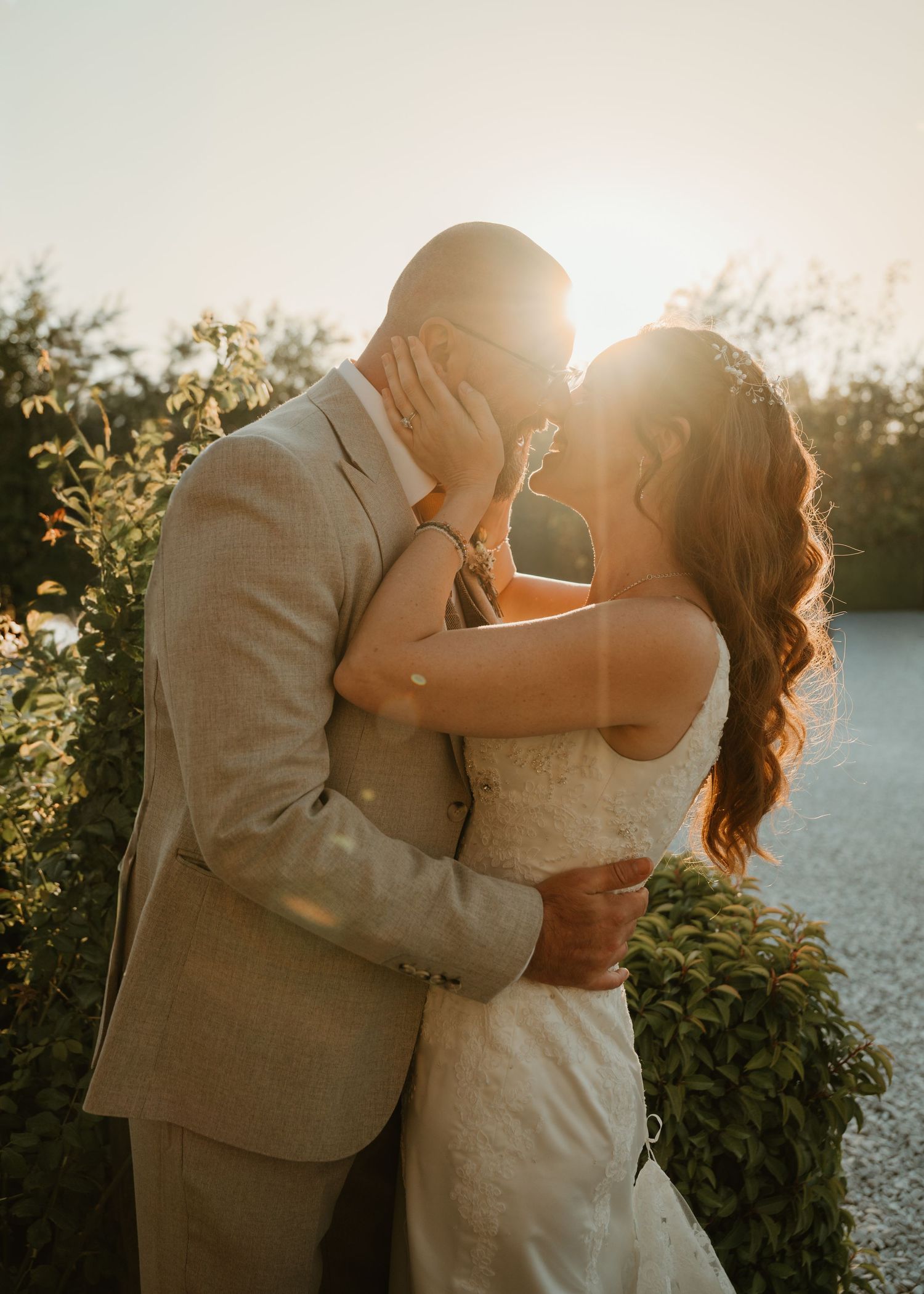 stretton manor barn wedding captured by wedding photographer Daniel Berry