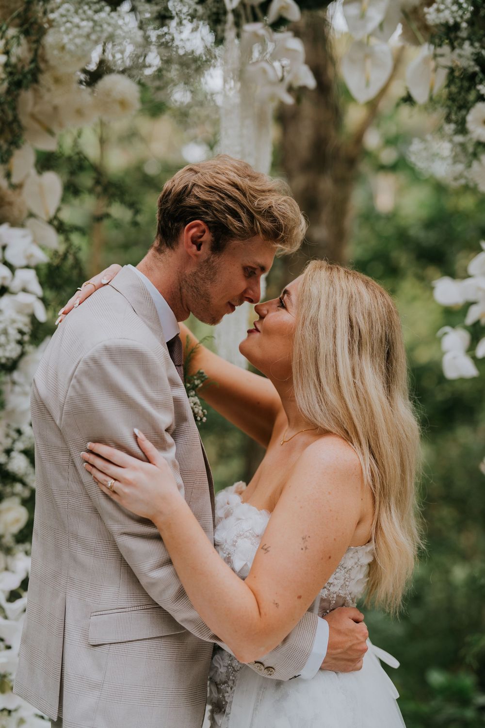Intimate wedding ceremony at Capella Ubud