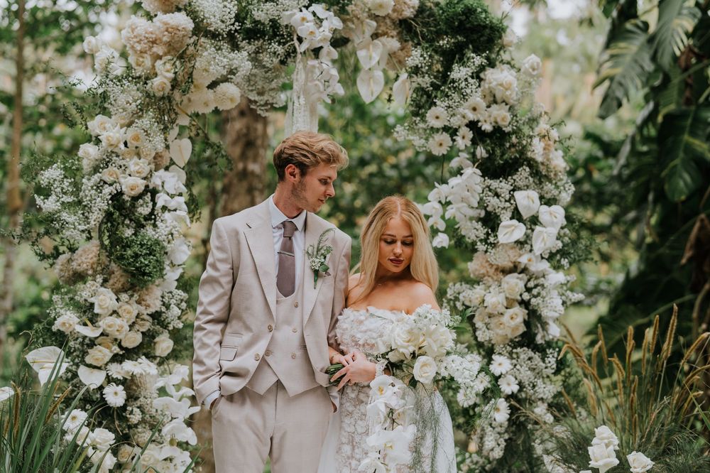 Intimate wedding ceremony at Capella Ubud