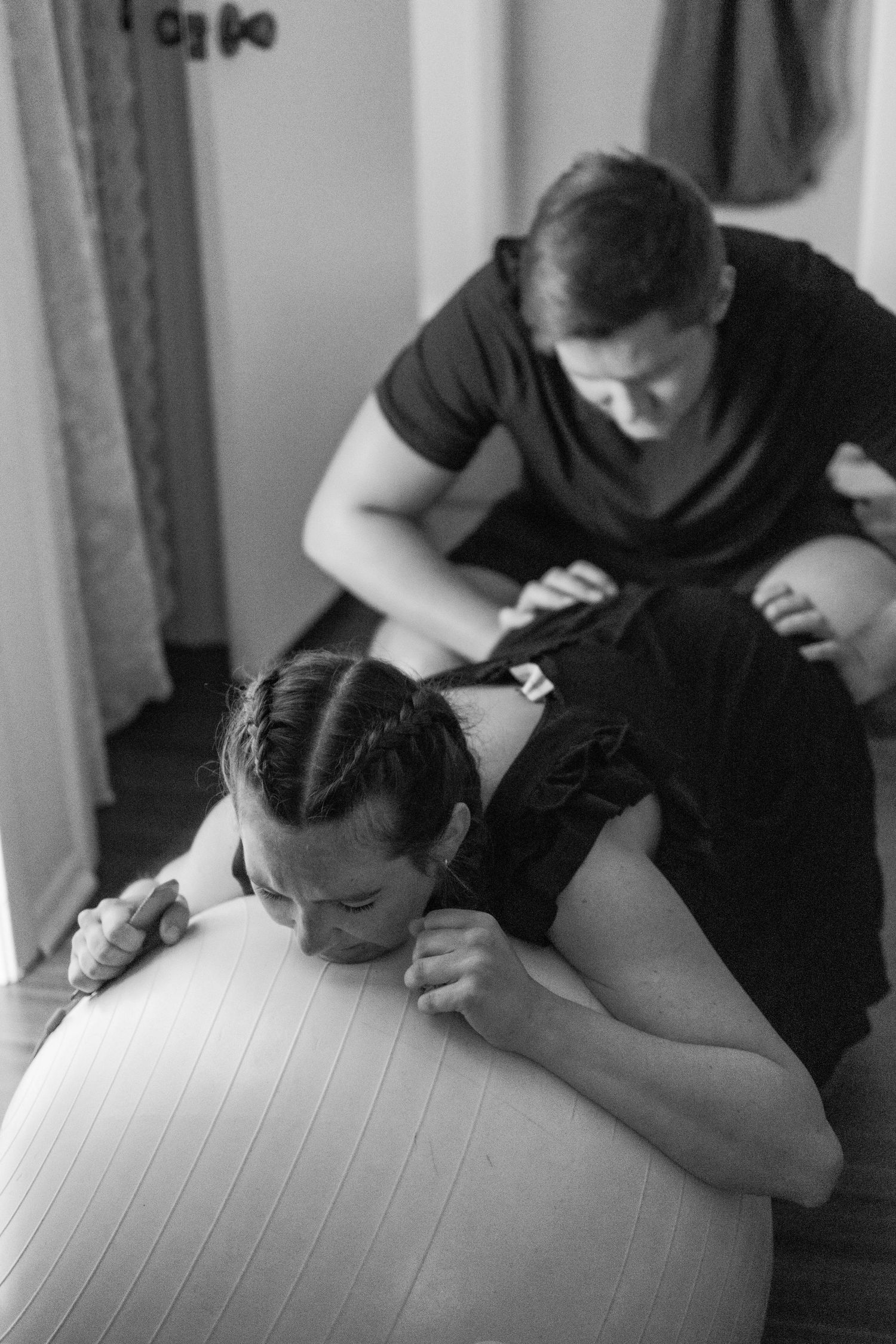 black and white woman in labor