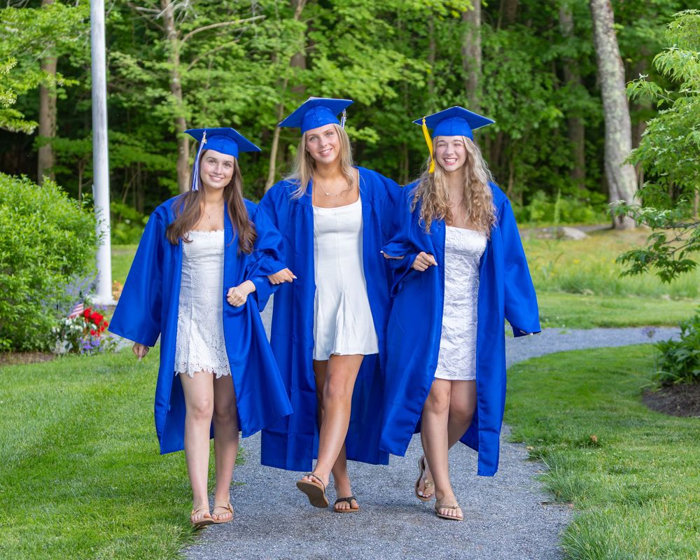 Lincoln Sudbury graduate friends pose together during cap & gown senior photos. Weston High, Wayland, Natick, Nashoba Regional High School.