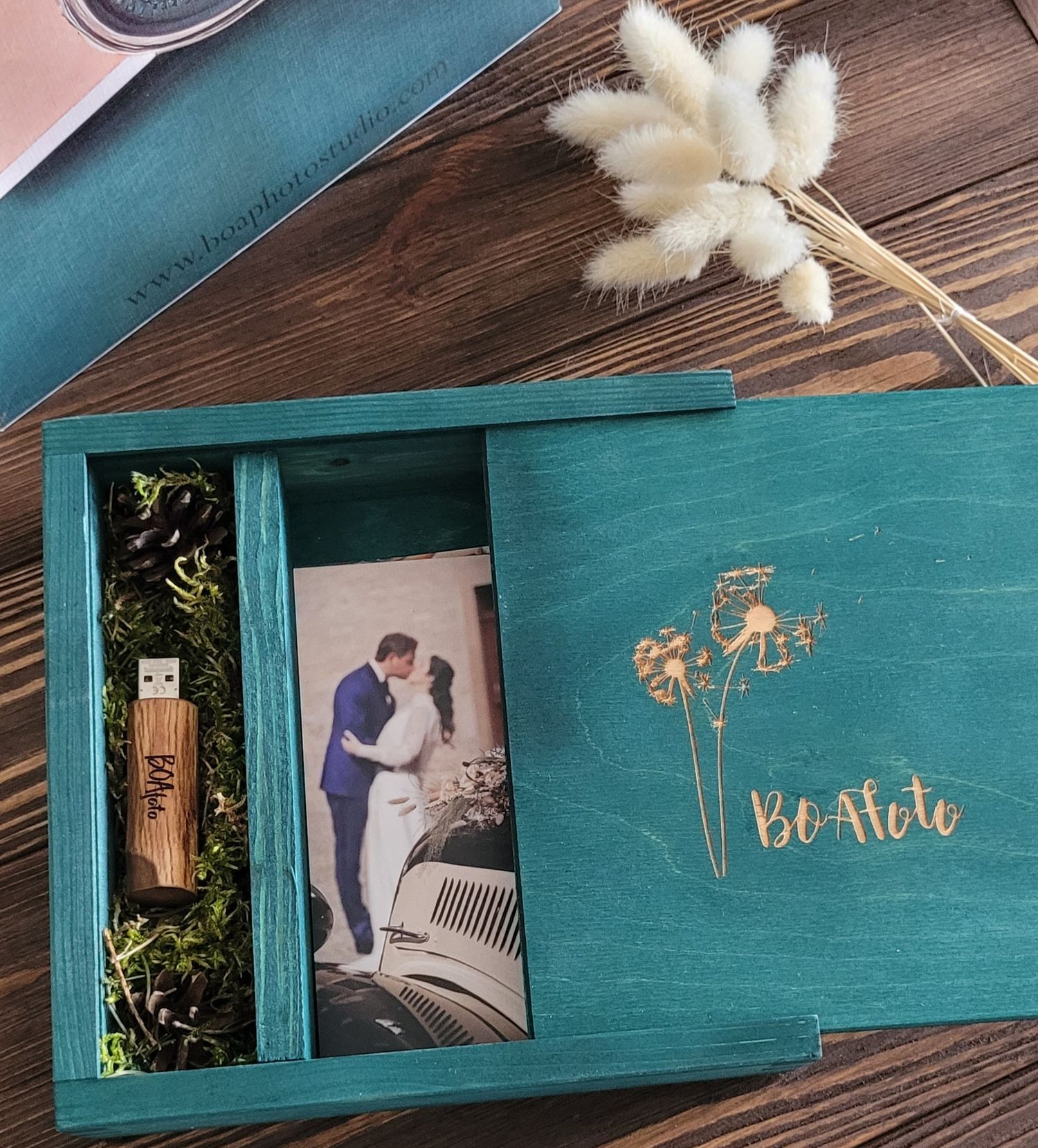 Destination wedding photographer in Spain, Costa Brava, Valencia, Alicante, Cantabria, Pais vasco, BOAfoto