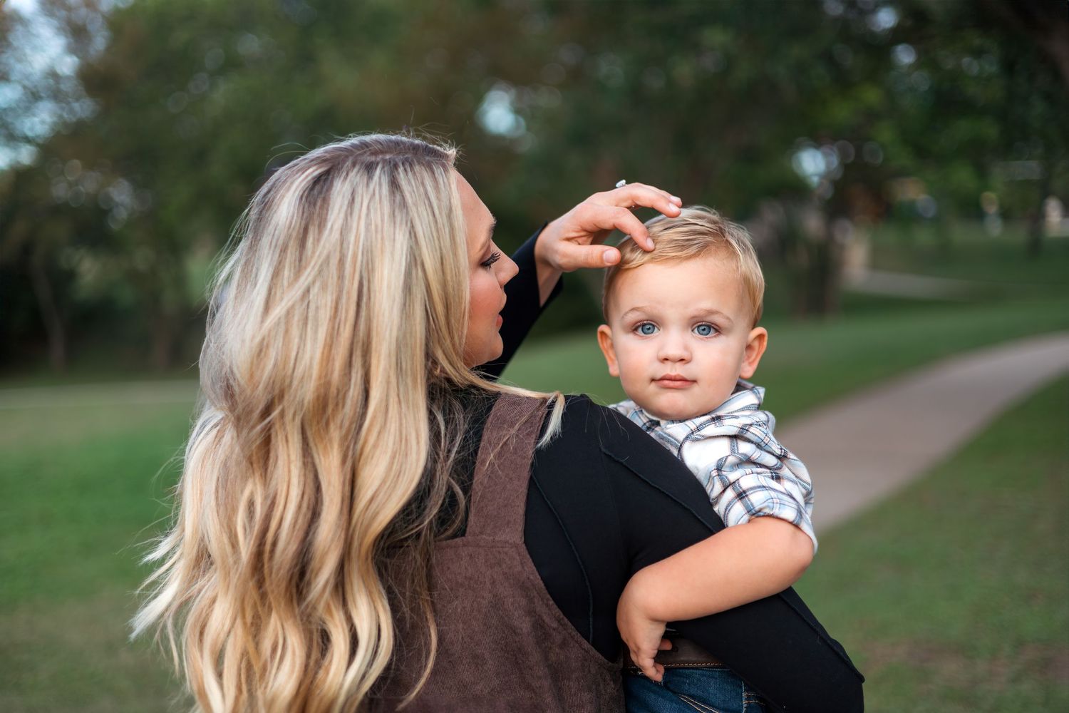 Family Photography Ennis TX, Ellis County. Waxahachie, Midlothian, Corsicana, Waco. Navarro County. Newborn Maternity, Seniors, Weddings