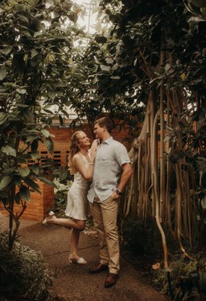 Michigan Engagement Photographer | Creative Art By Bree