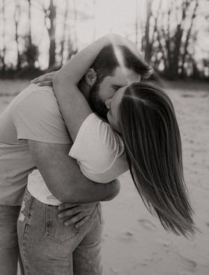 Michigan Engagement Photographer | Creative Art By Bree