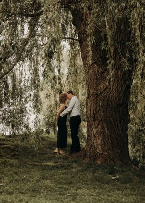 Michigan Engagement Photographer | Creative Art By Bree