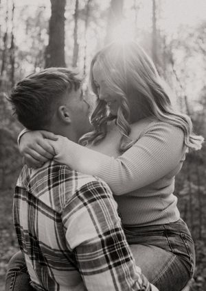 Michigan Engagement Photographer | Creative Art By Bree LLC