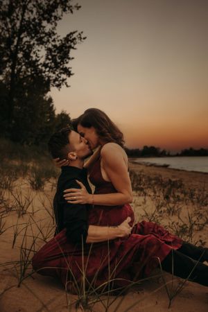 Michigan Engagement Photographer | Creative Art By Bree LLC