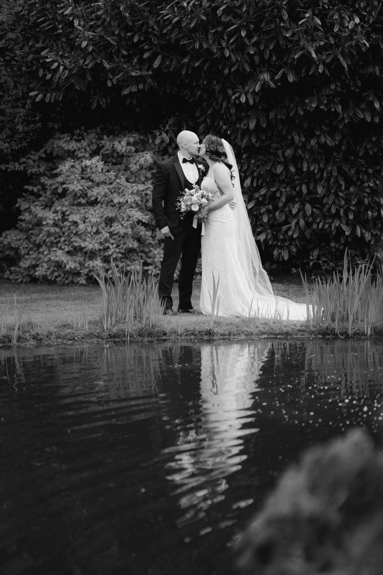 red house barn wedding