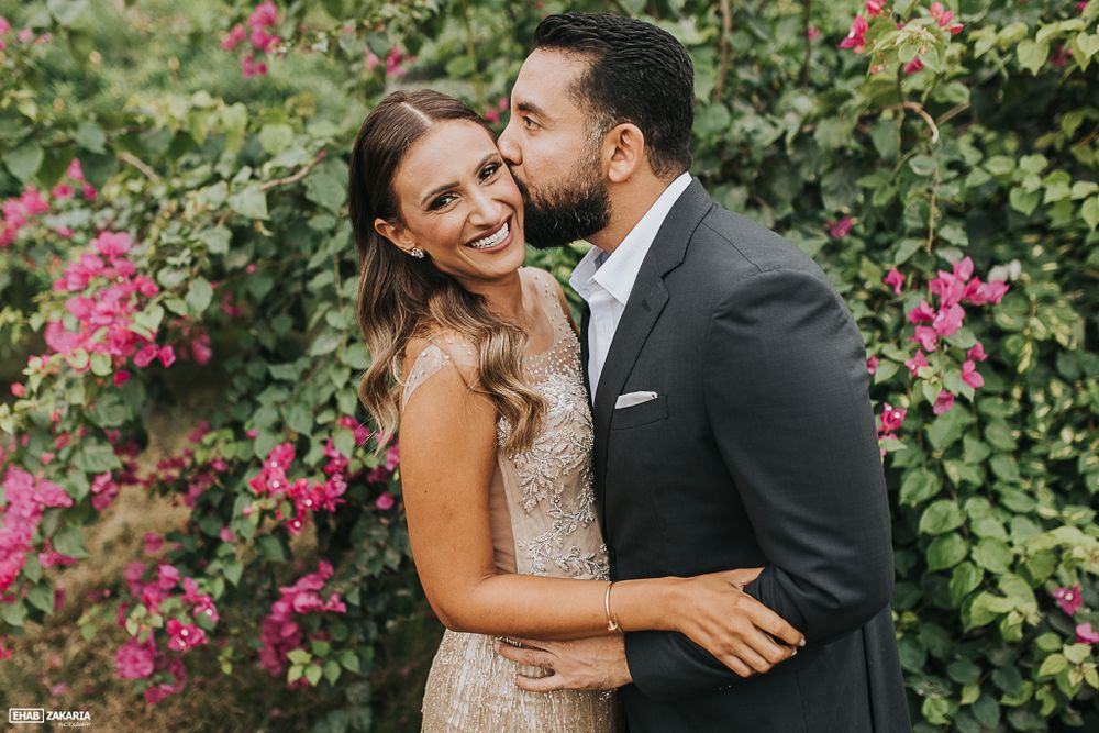 engagment photographer in dubai