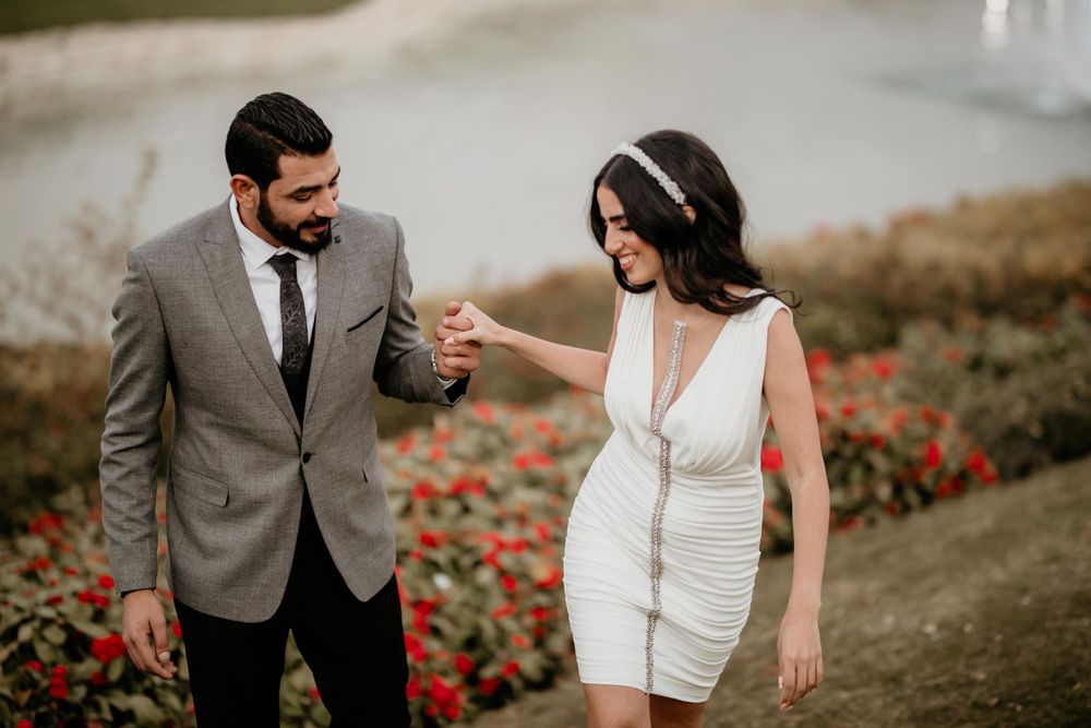 engagment photographer in dubai