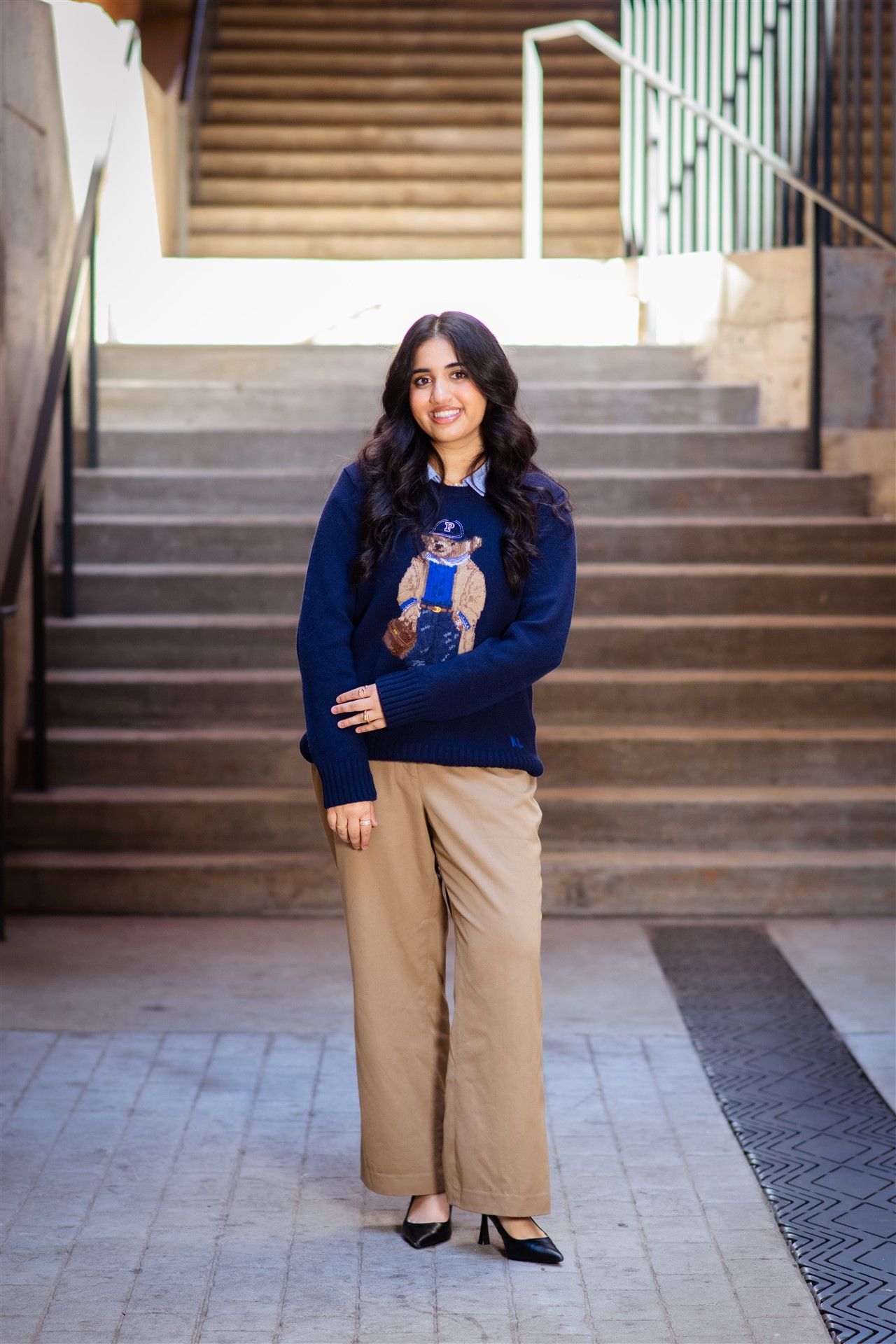 Birmingham Alabama Professional Portrait, Professional Headshot in Birmingham Alabama, Person posing for a professional headshot.