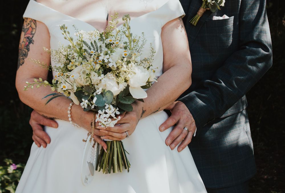 Detail shot of wedding bouquet at Portsmouth wedding by Shayla Bloom Photography