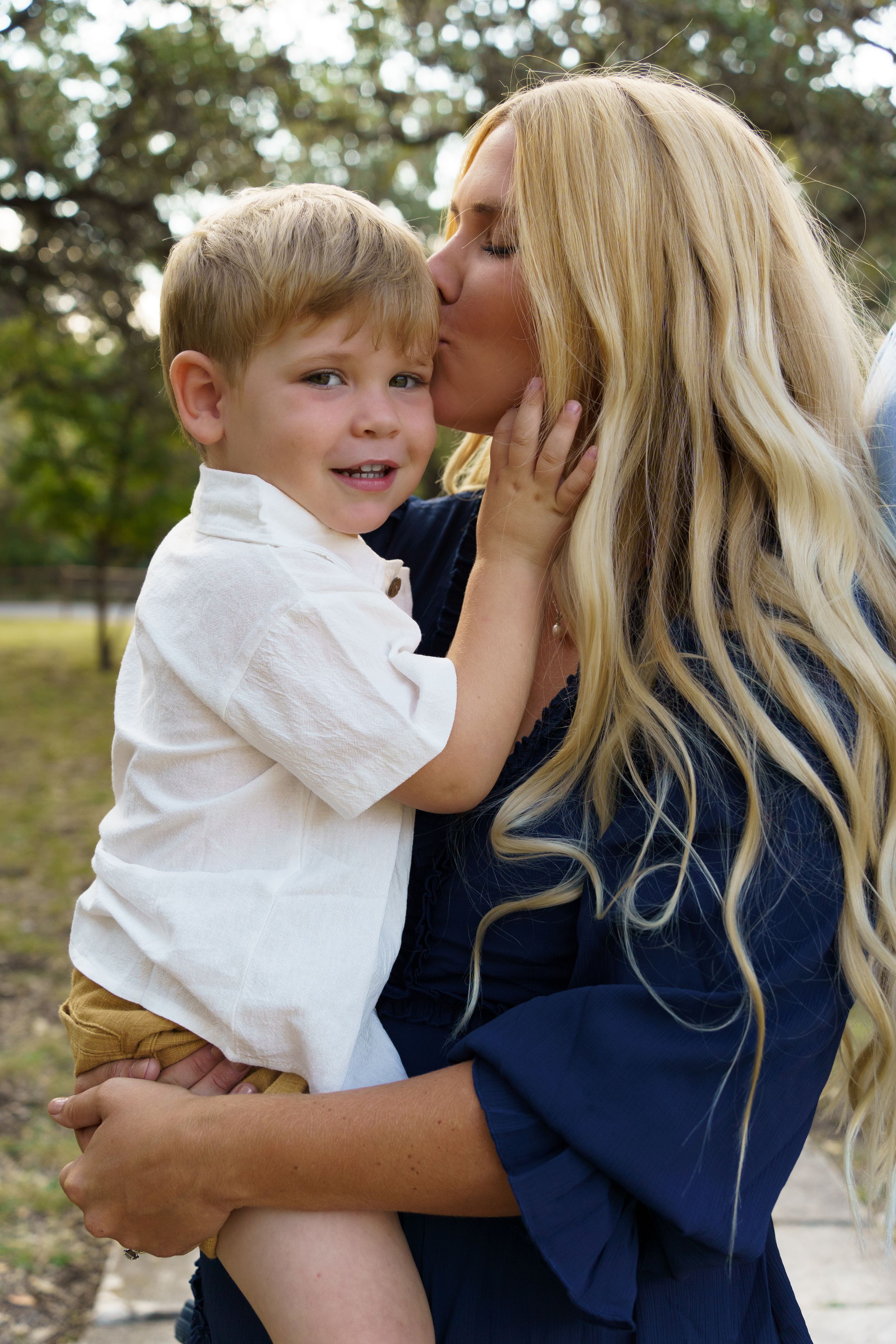 family photographer children photographer memories mother and son