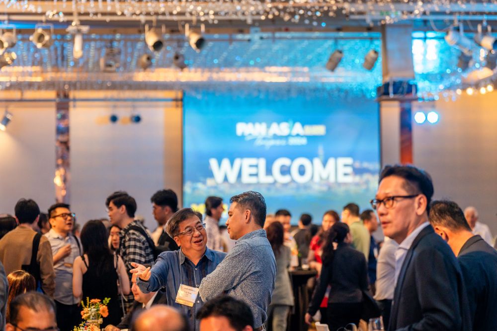welcome sign at an alumni conference at Le Méridien Taipei