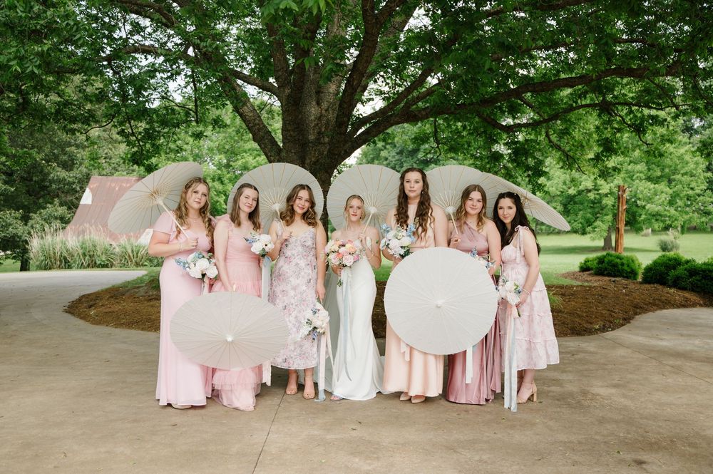 Bridal Party in summer with parasols