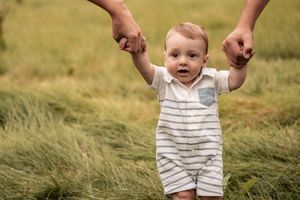 family, professional, photography, outdoor, scenic, kids, photo session, mom, dad, love, hugs, kisses, flowers, greenery, new york, upstate