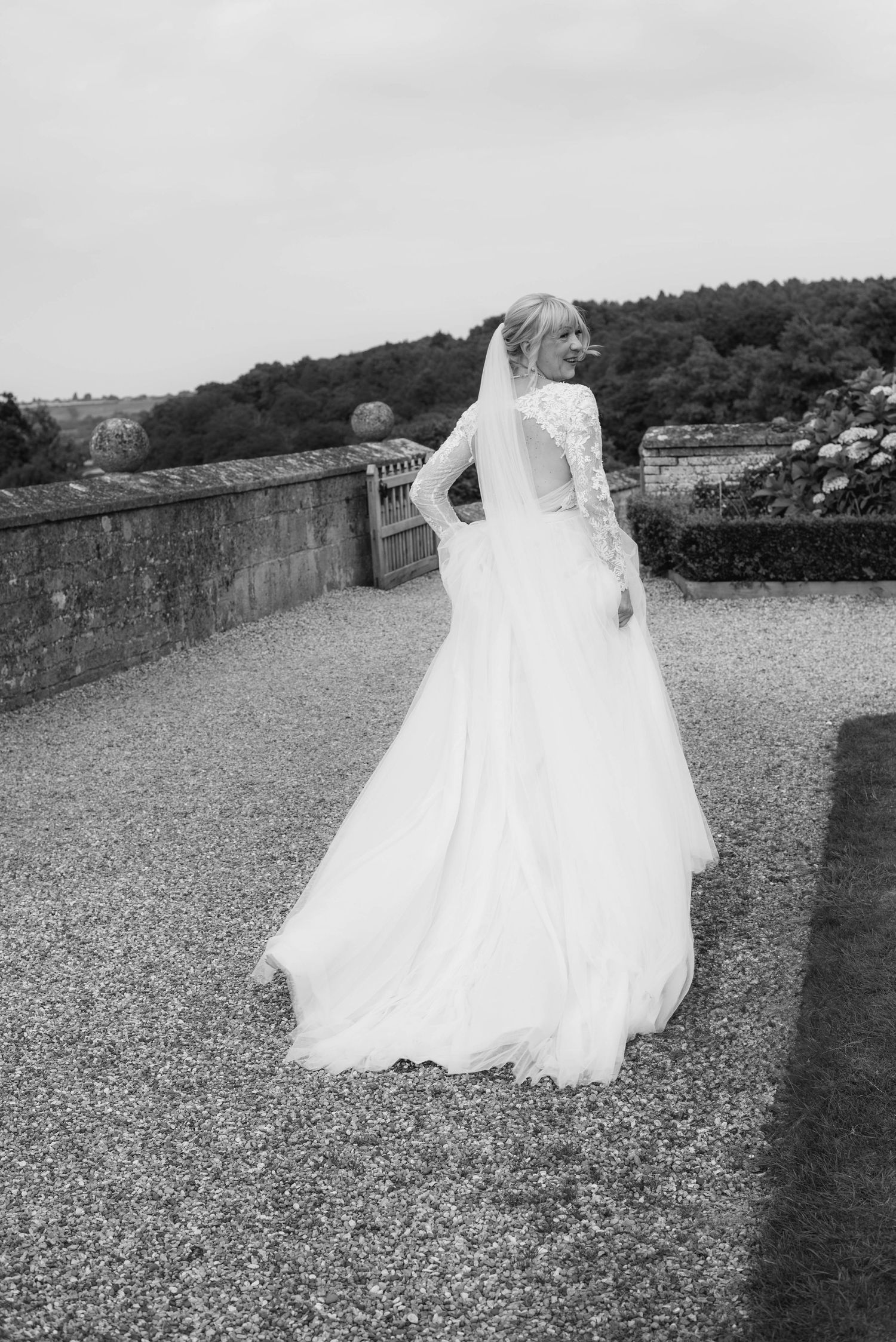 Best documentary wedding photographer