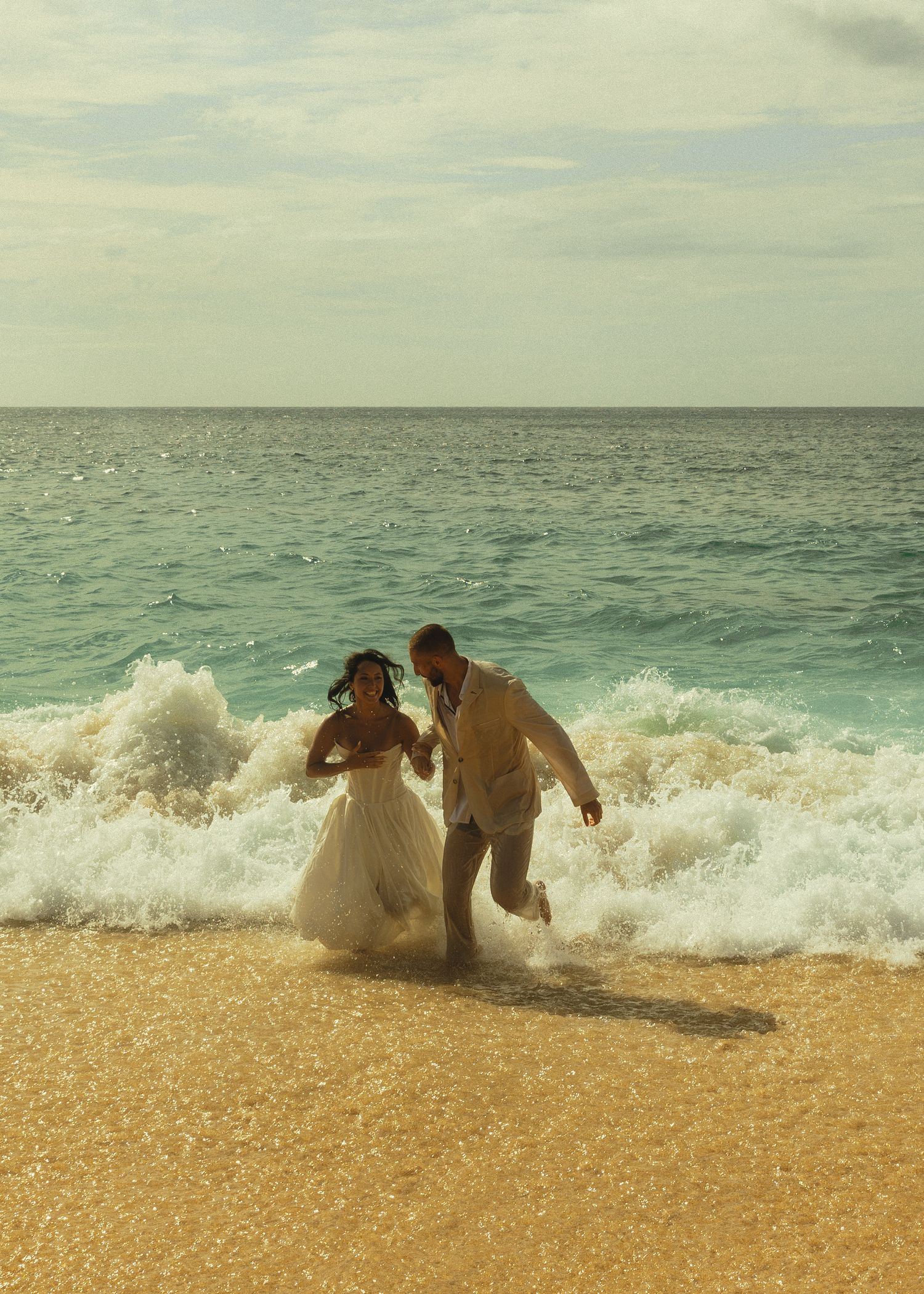 o'ahu photographer, Hawaii photographer, couples photographer, travel photographer, cinematic, storytelling, couples