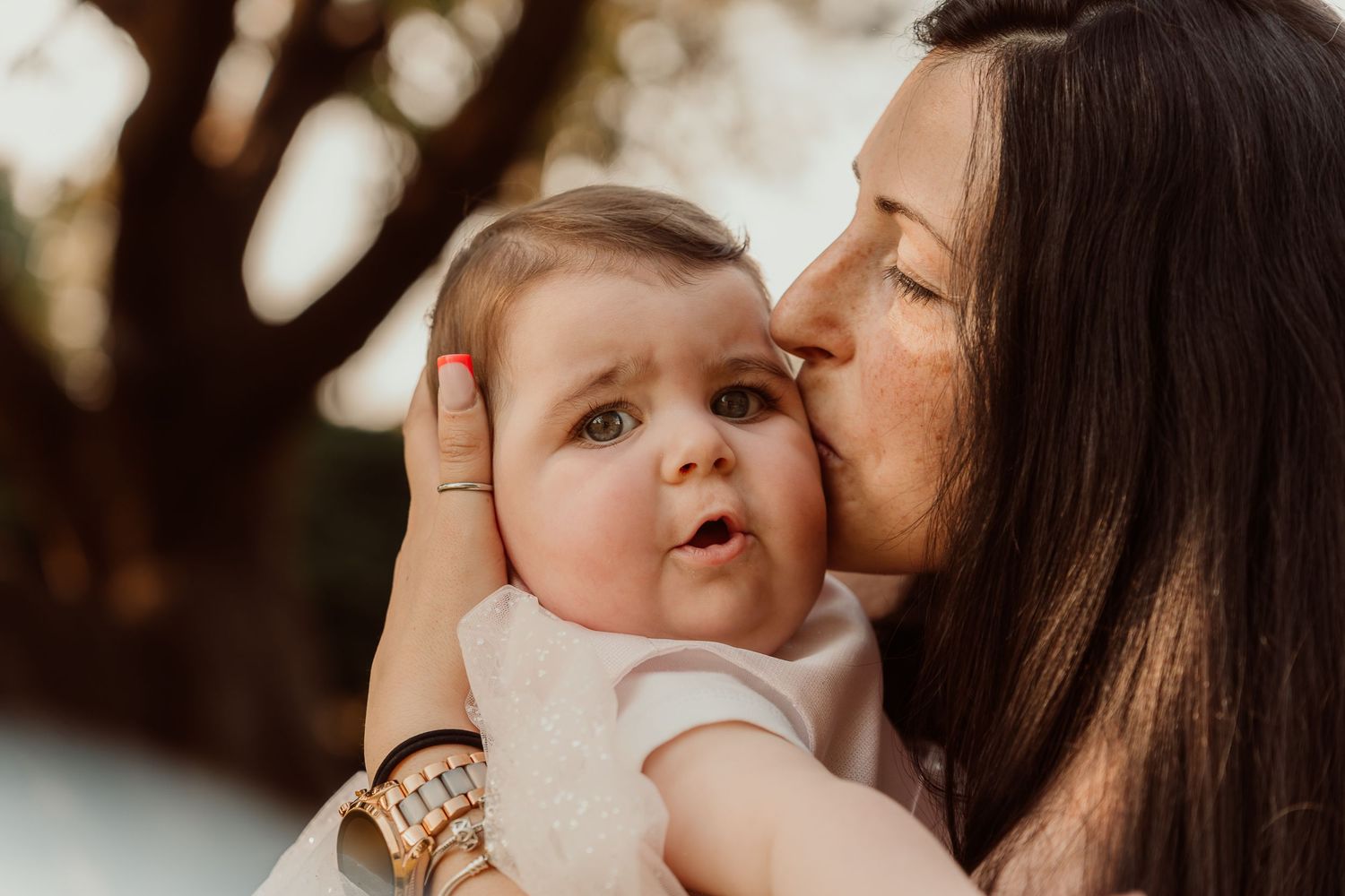 Fotografa cerimonie a Cogliate  
Servizi fotografici per battesimi, comunioni ed eventi familiari. Immagini autentiche a Cogliate