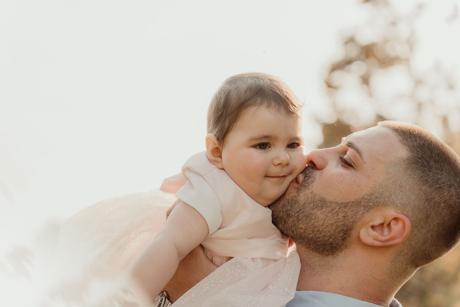 Fotografa cerimonie a Cogliate  
Servizi fotografici per battesimi, comunioni ed eventi familiari. Immagini autentiche a Cogliate