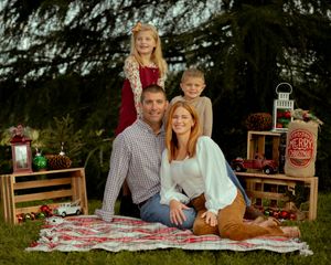Couples and family portrait photography in a field Augusta, Georgia and CSRA Aiken South Carolina