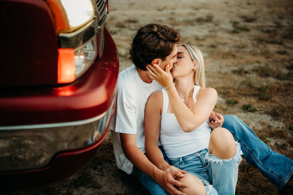 Central PA, Maryland Wedding Photographer, Family Photographer , Newborn lifestyle photographer, Senior Portrait Photographer