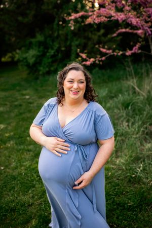 emotive maternity photographer Lancaster Pa