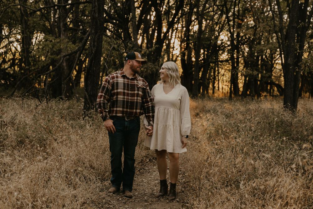 Wichita Kansas Moody Engagement Photos