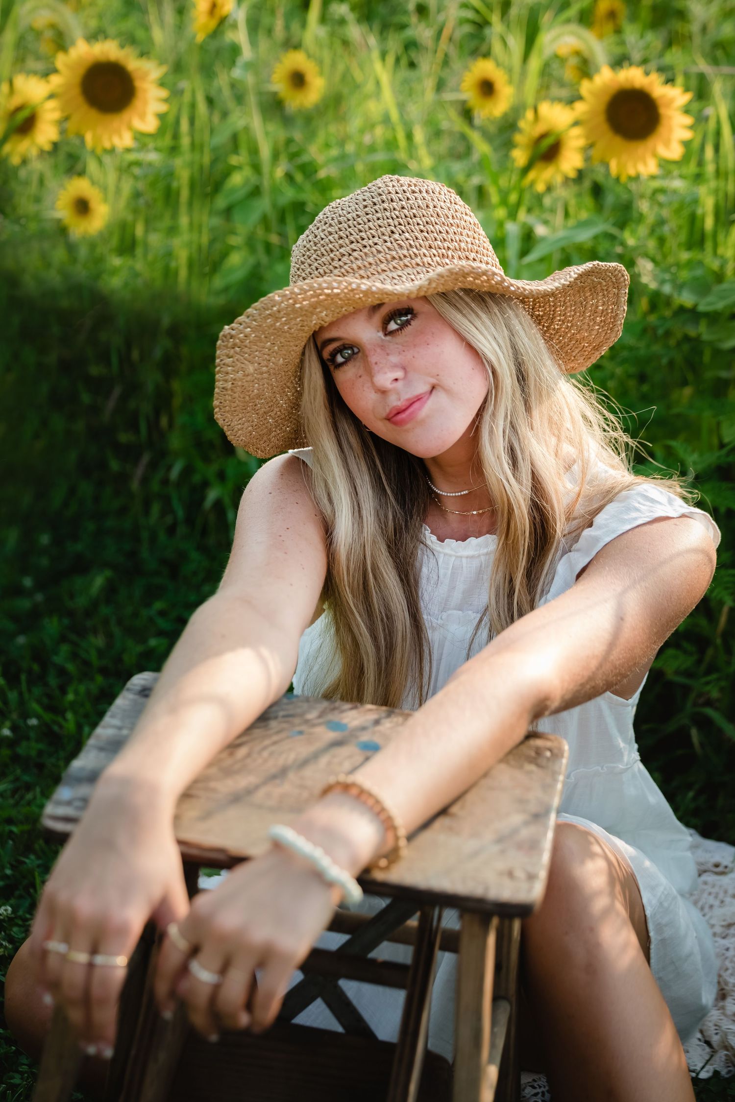 Senior photographer in the Beaver County Area with over 10 years of experience.