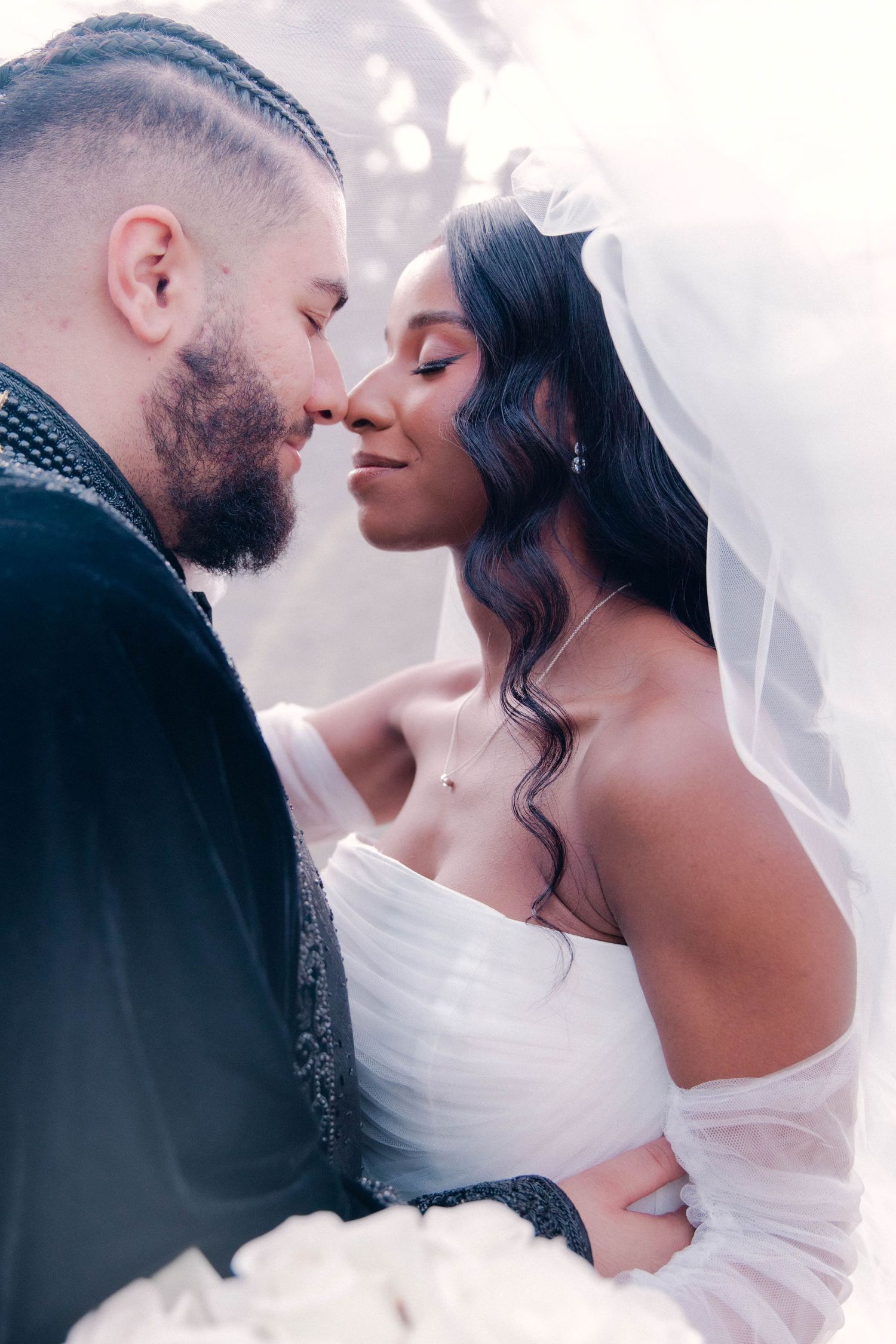 client review capturing senses photography manor by the lake real wedding featured at County wedding magazine