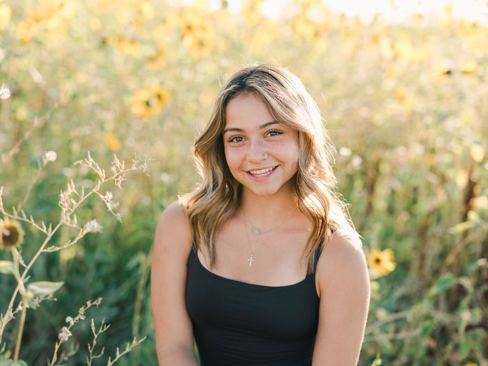 Michelle Deppe Photography with tunnel springs park senior photos.
