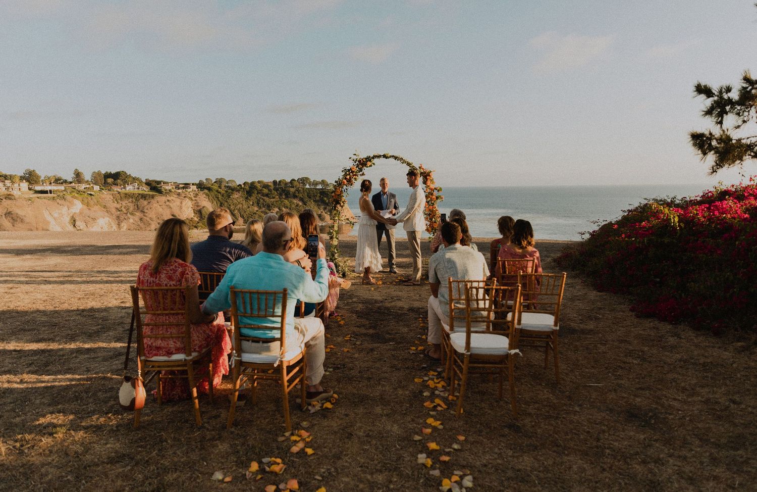 Palos Verdes cliffs wedding overlooking the ocean