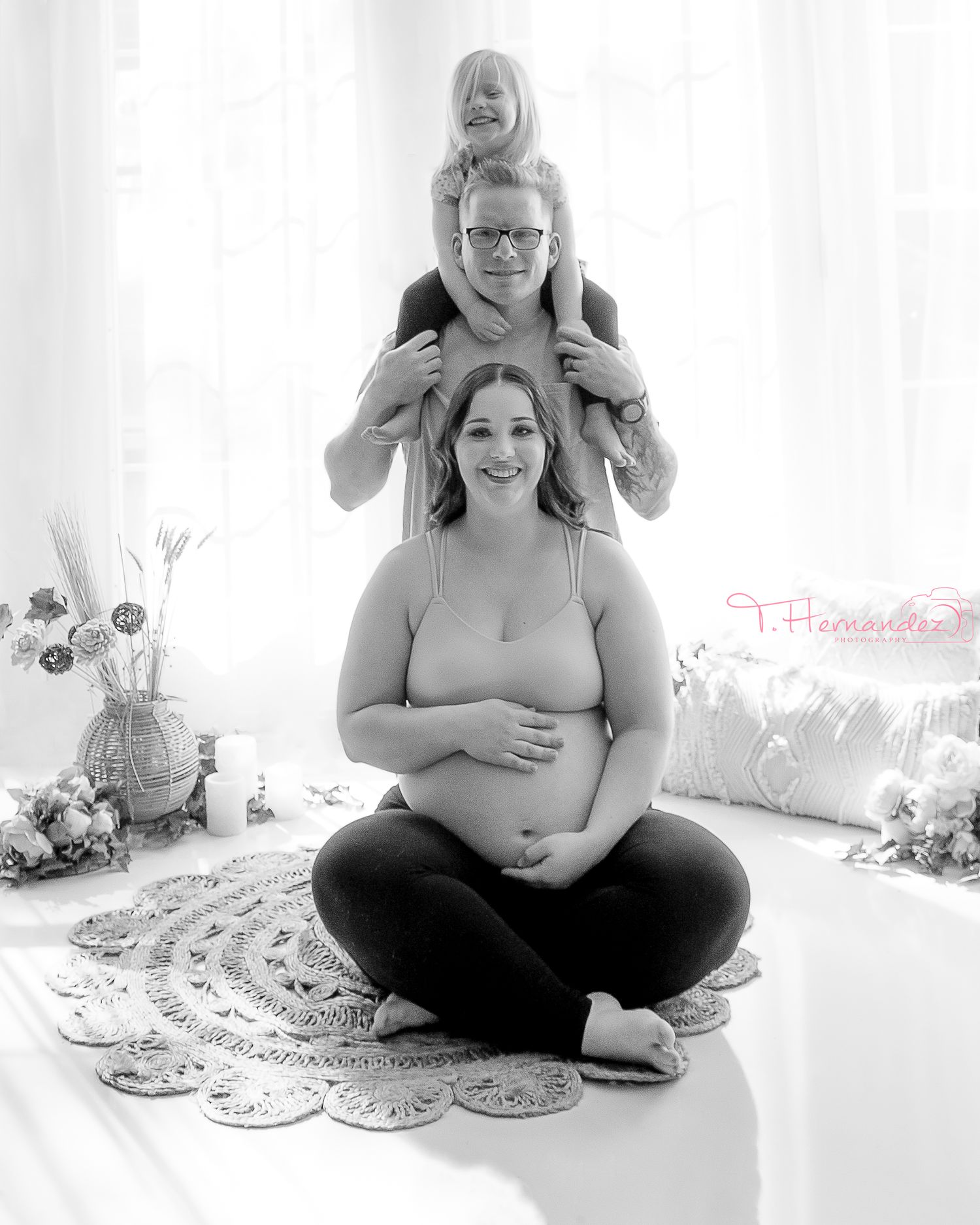 family photographer newborn photographer maternity photographer Columbia South Carolina