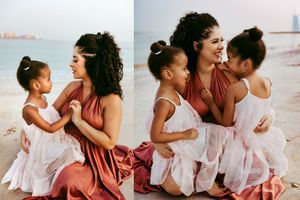 beach family photos dubai photographer