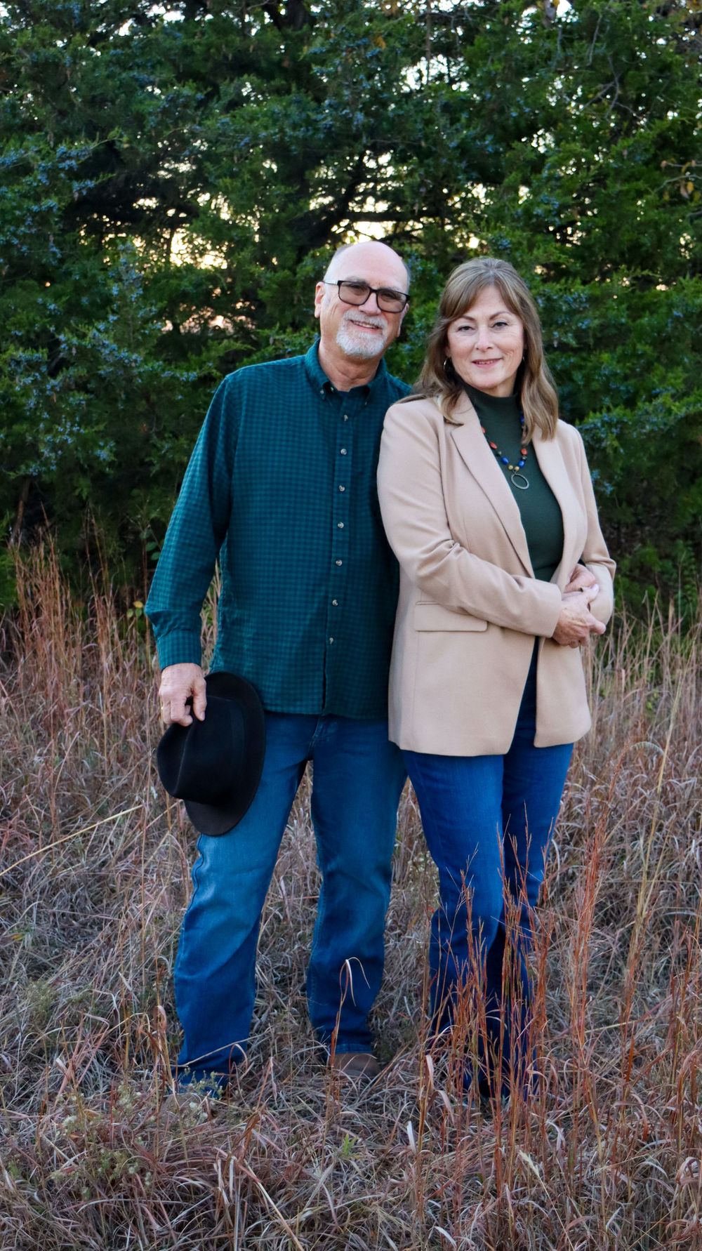 Oklahoma couples photography for engagements, anniversaries, and everyday love. Capture your connection with beautiful, timeless portraits.