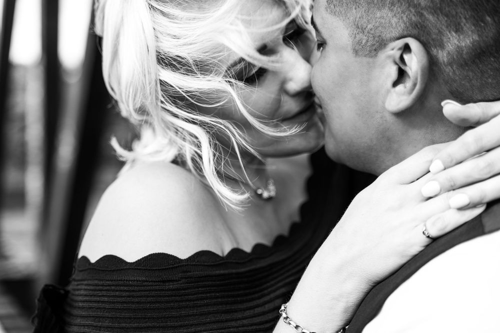 Photographies de couple, mariage, fiançailles - Terrebonne - Noir et Blanc