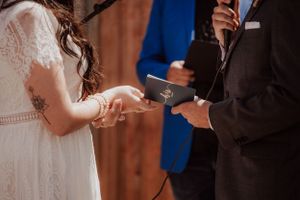 Alberta Wedding Photographer | Calgary & Canmore Outdoor Weddings | Candid, Romantic, & Adventure Wedding Photography in YYC & Rockies