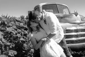 YYC Wedding Photography Elopement Maternity Calgary Han Hansen Photography hanhansen.photography Engagement