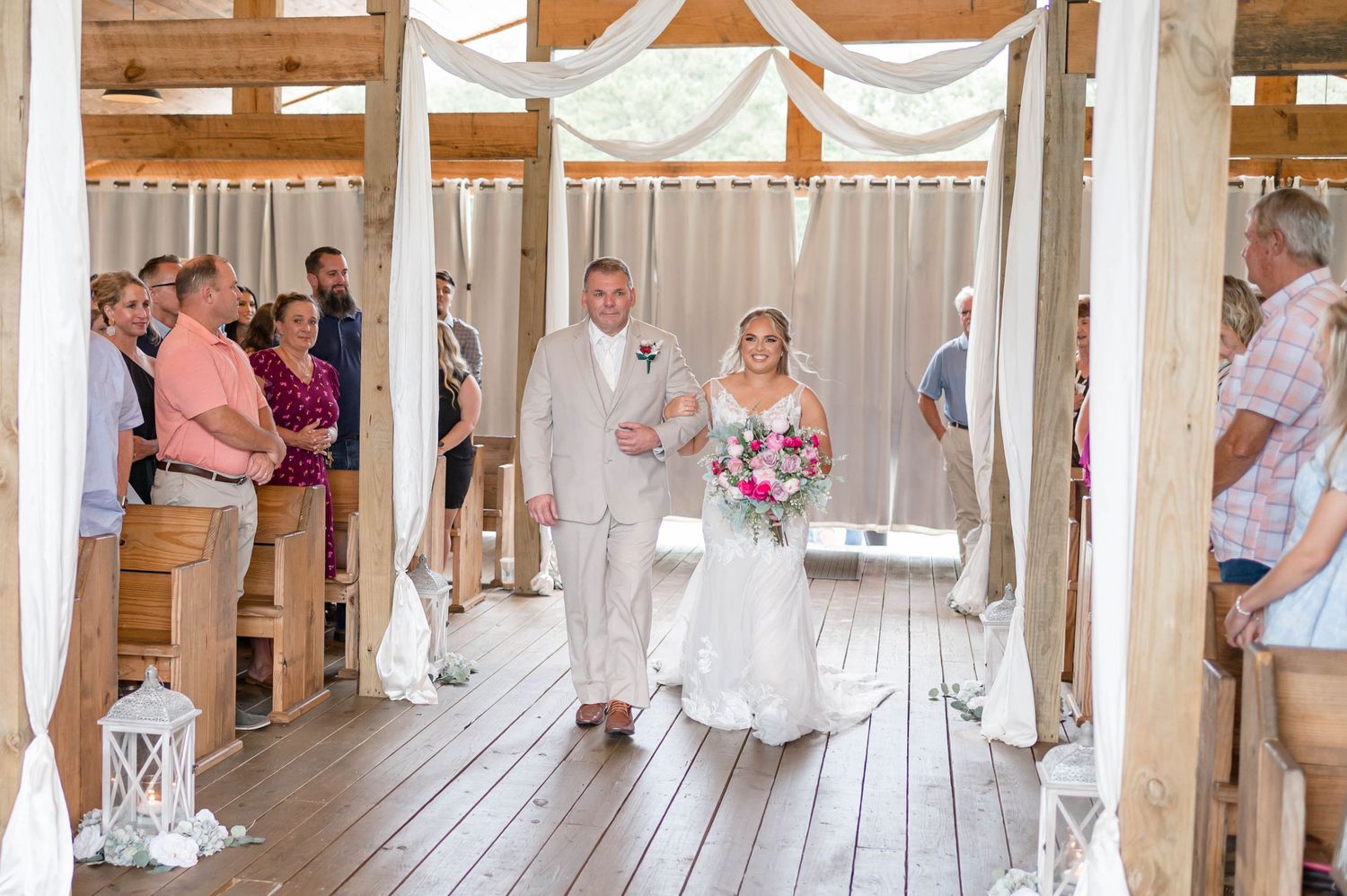 bride and her dad at cedar post barn in albany, louisiana