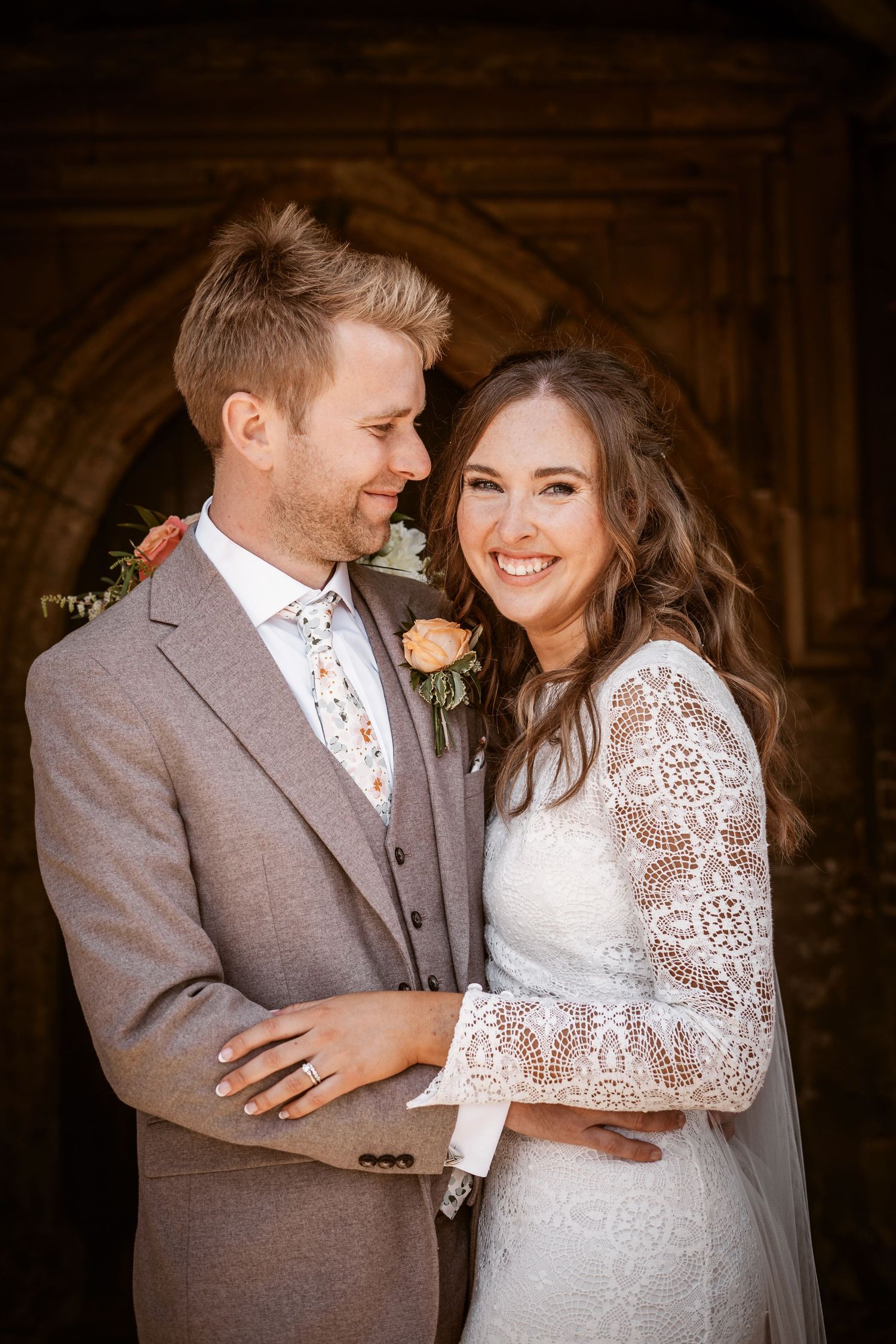 Weald & Downland Museum, Chichester Wedding photography www.vickyphotography.co.uk