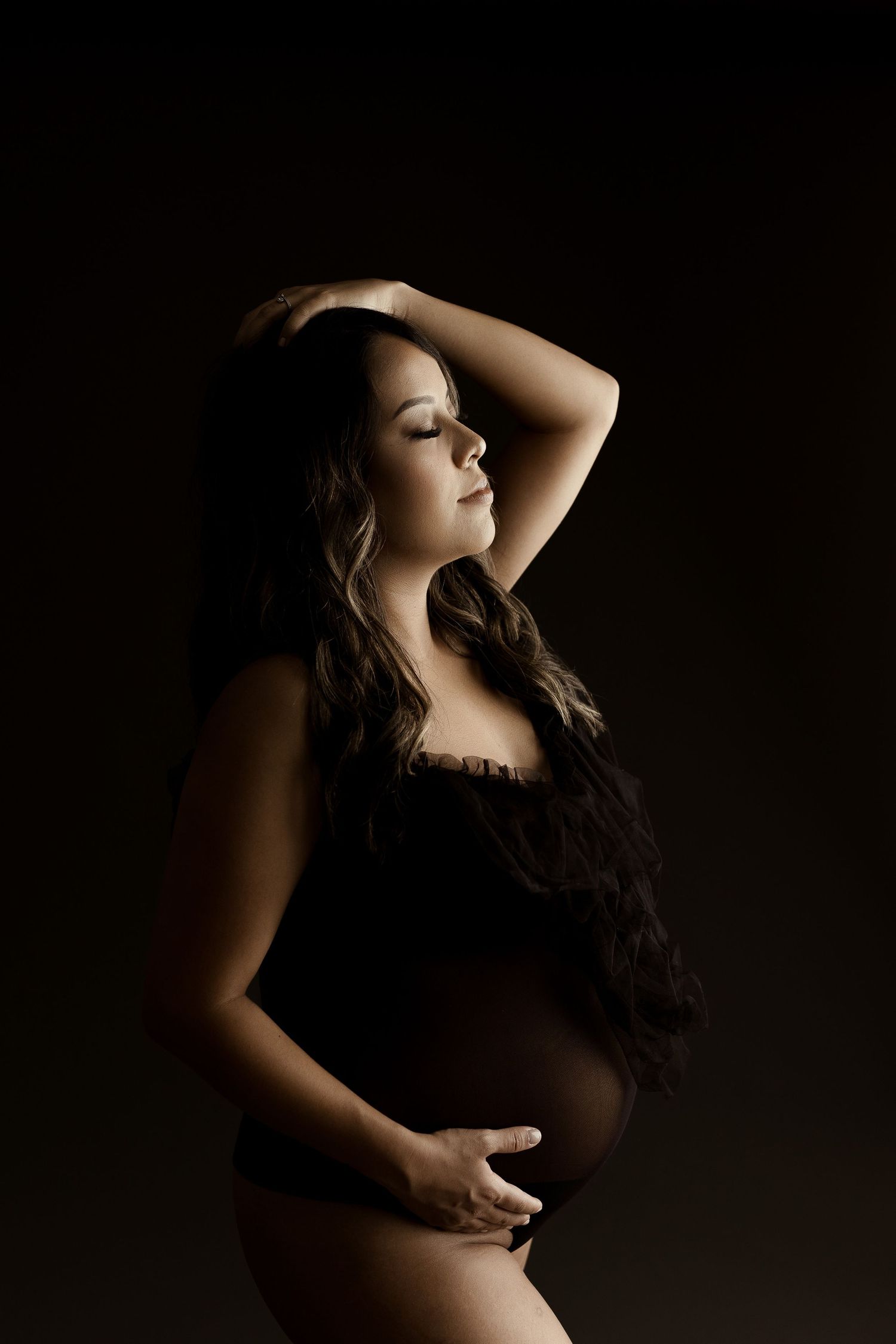 best Wichita newborn portraits, maternity photoshoot near me, KS maternity portrait studio, pregnancy photography Kansas