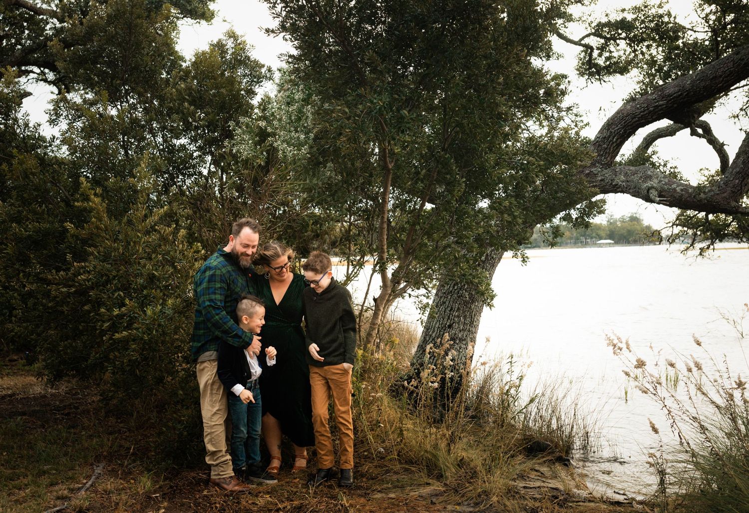 WHERE TO SHOP FOR FAMILY OUTFITS FOR YOUR PHOTO SESSION