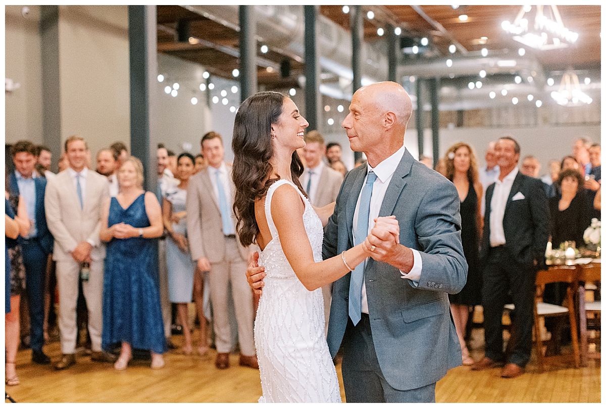 Mercantile Hall Wedding / Best Wisconsin Wedding Photographer