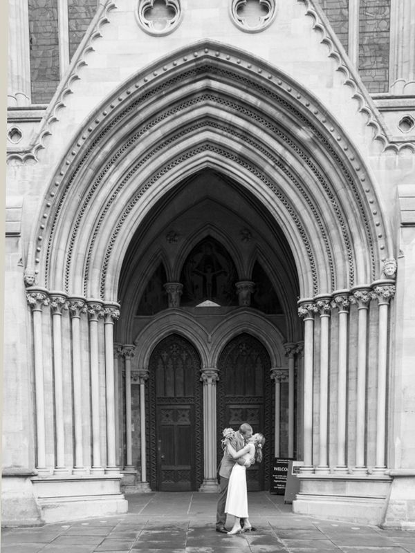 Dramatic black and white photography at St Albans Cathedral by wedding photographer Abigail's Studio