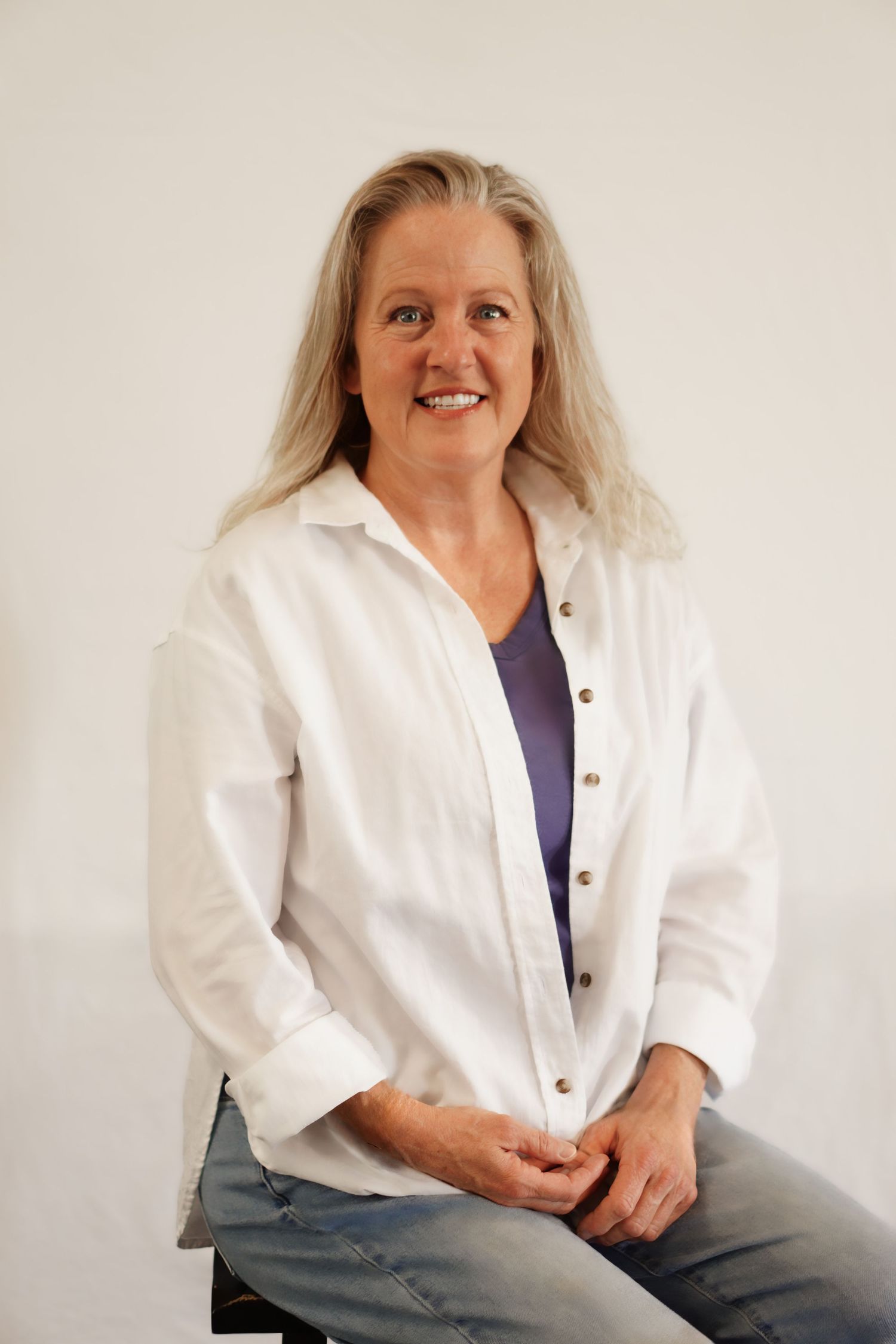 JE IMAGES PHOTOGRAPHY PROFESSIONAL HEADSHOT