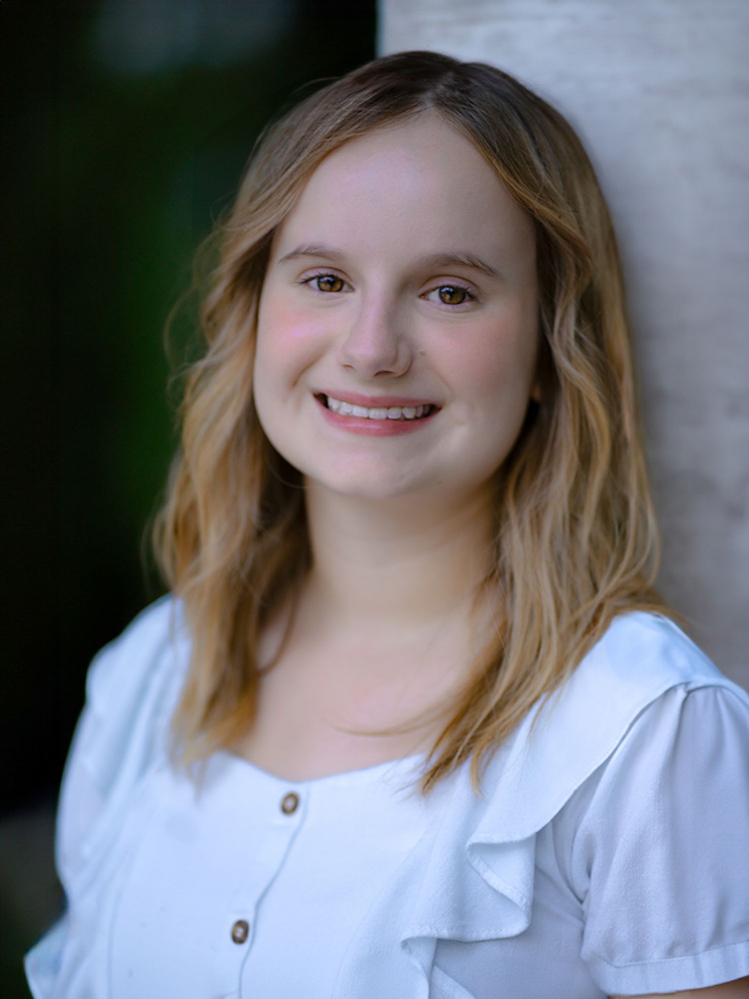 JE IMAGES PHOTOGRAPHY SENIOR HEAD SHOT FOR YEARBOOK