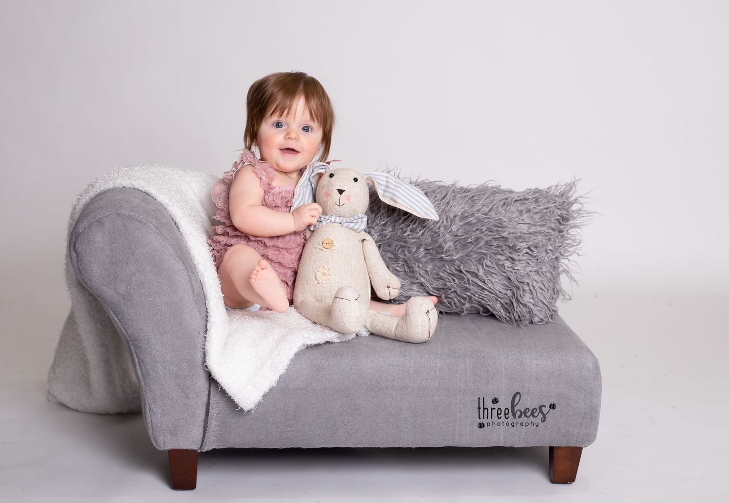 baby childrens photographer quinte west trenton brighton cobourg ontario
