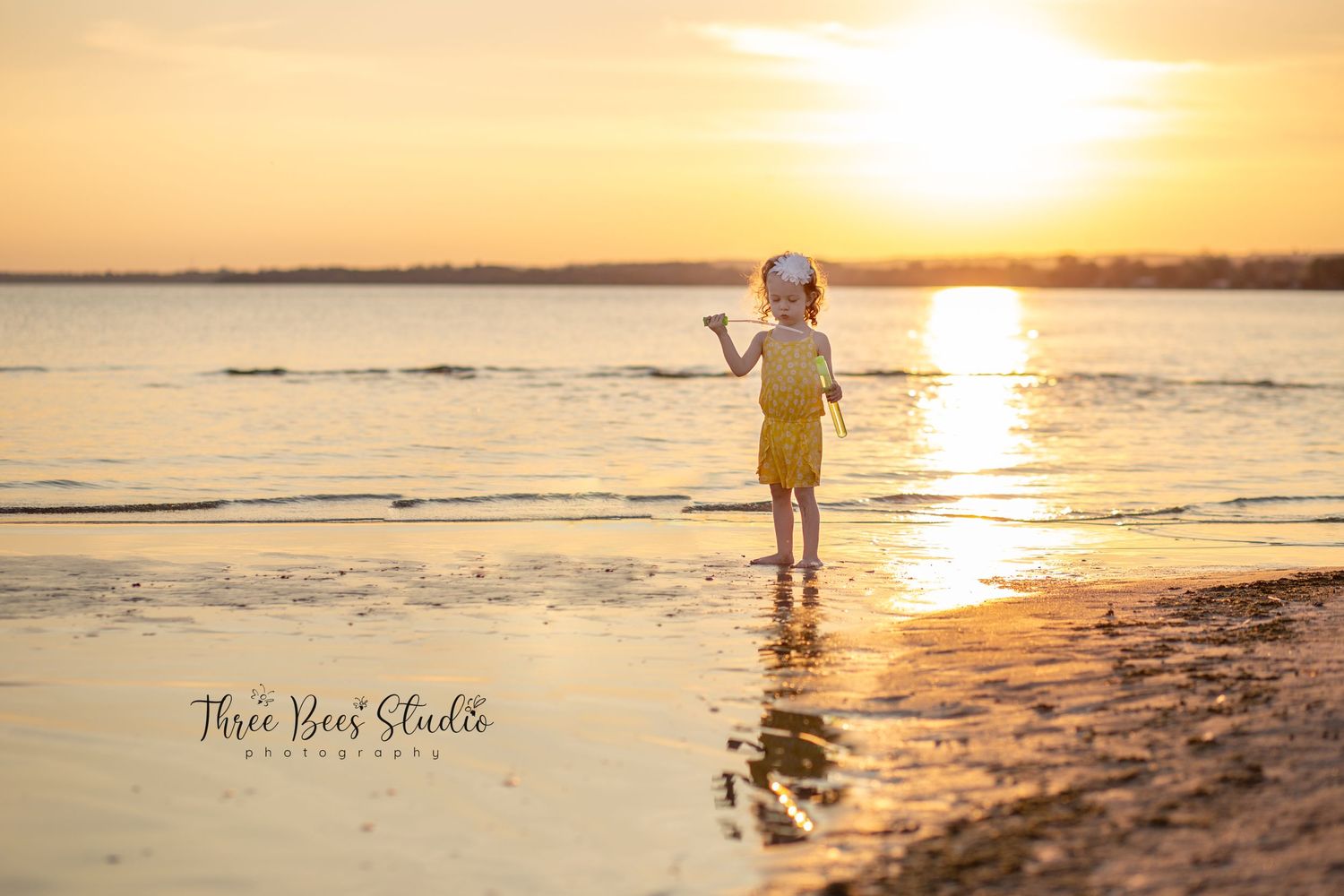 newborn baby girl, northumberland newborn photographer quinte west trento brighton ontario baby boy newborn photography
